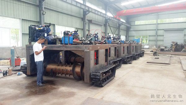 RYFD3500���Ď�Һ��ʽ���љC���a(ch��n)܇�g3